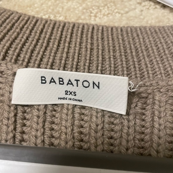 Aritzia Rogers Sweater - Picture 3 of 6